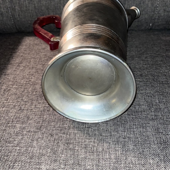 Mid century era, Art Deco style cocktail, shaker chrome, and ruby, red handle - Picture 9 of 12